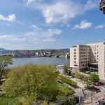 BpR Stollár Apartment, Danube View
