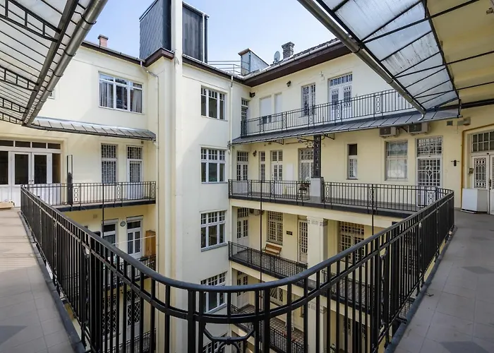 BpR Stollár Apartment, Danube View
