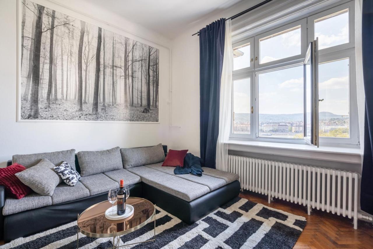 Apartment Bpr Stollár Apartment, Danube View *